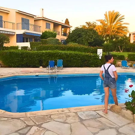 Paradise Gardens Cozy Oasis With Ac, Wifi, And Pool Apartment Paphos